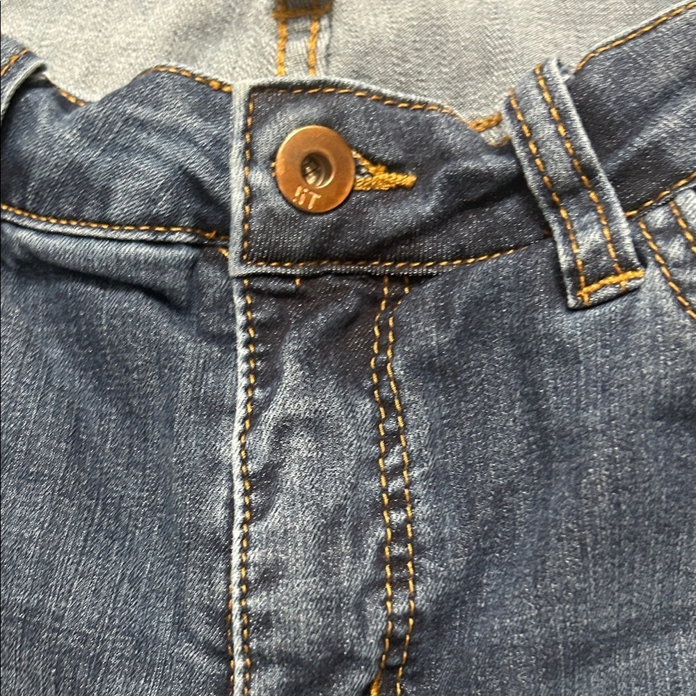 Women’s Distressed Denim Shorts Mid Rise Blue Jean Size 12 - Picture 4 of 6